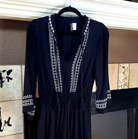 Black and white mini dress - Picture 1 of 5